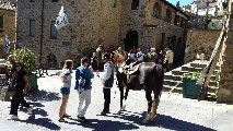 IL BANDITORE IN PIAZZETTA