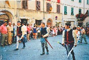 Gli arcieri e il capitano degli arcieri